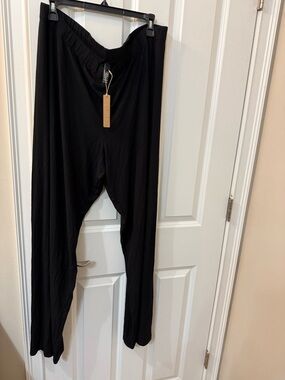 NWT SKIMS Soft Lounge Sleep Pant in size 2X in Onyx